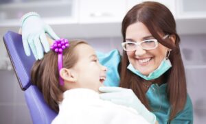 Lee más sobre el artículo Las mejores técnicas de marketing odontológico tradicional para su centro